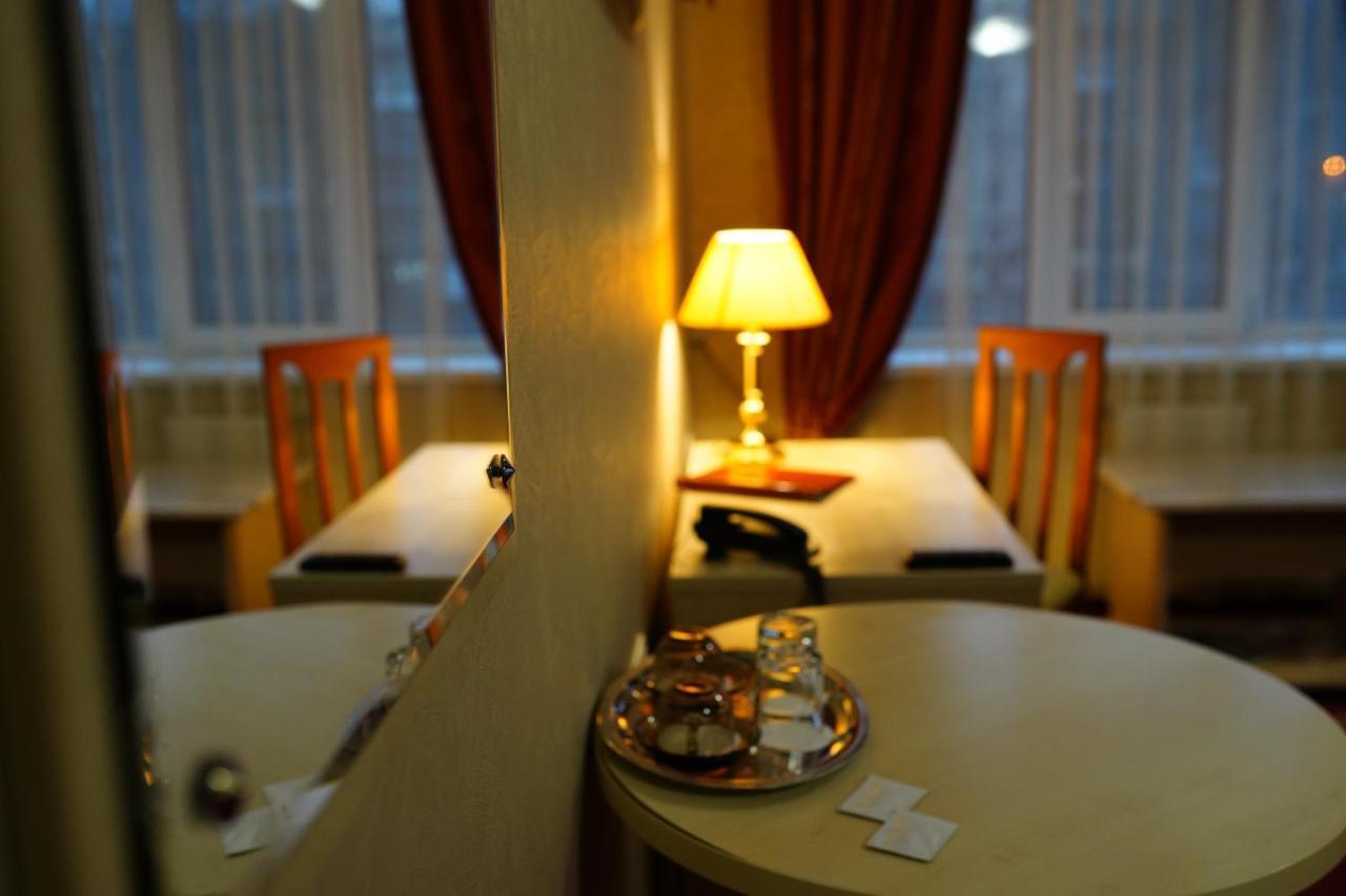 Amaks Vizit Hotel Гомель Екстер'єр фото
